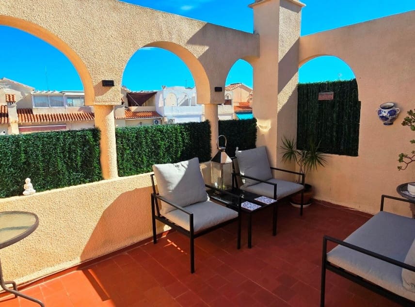 2 sypialnia Dom na sprzedaż w El Chaparral z basenem - 150 000 € (Ref: 9352876)