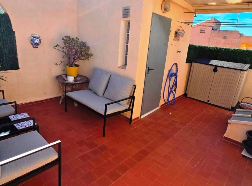 2 sypialnia Dom na sprzedaż w El Chaparral z basenem - 150 000 € (Ref: 9352876)