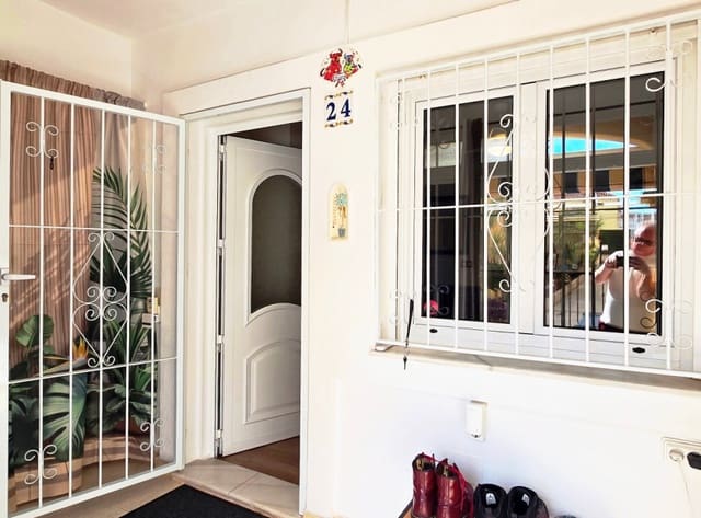 2 camera da letto Casa in vendita in El Chaparral, Torrevieja con piscina garage - 150.000 € (Rif: 9360747)