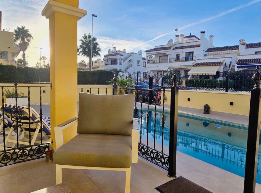 3 slaapkamer Villa te koop in Los Dolses met zwembad garage - € 375.000 (Ref: 9374740)