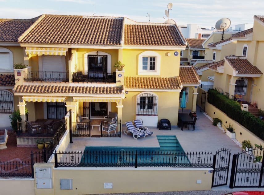 3 slaapkamer Villa te koop in Los Dolses met zwembad garage - € 375.000 (Ref: 9374740)