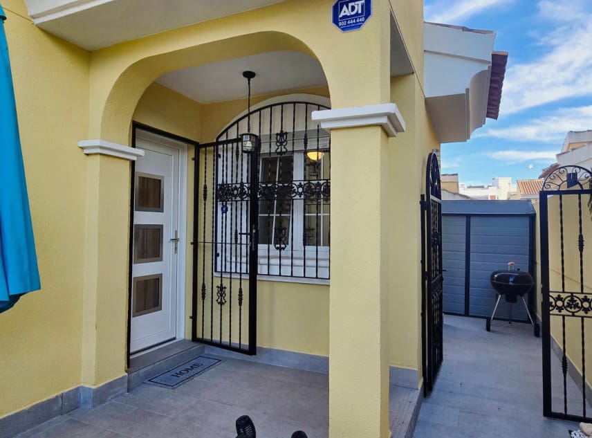 3 slaapkamer Villa te koop in Los Dolses met zwembad garage - € 375.000 (Ref: 9374740)