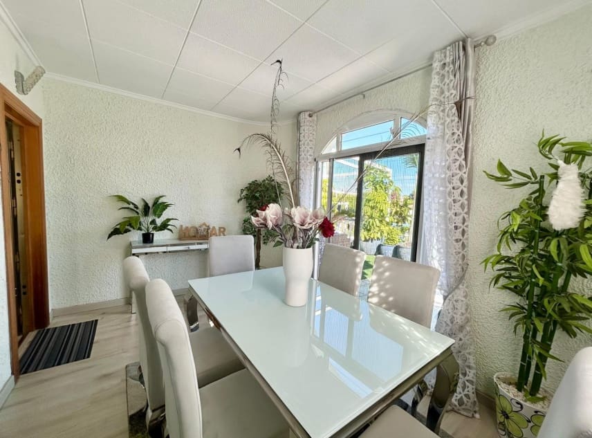 2 sypialnia Willa na sprzedaż w San Luis z basenem garażem - 359 950 € (Ref: 9386680)