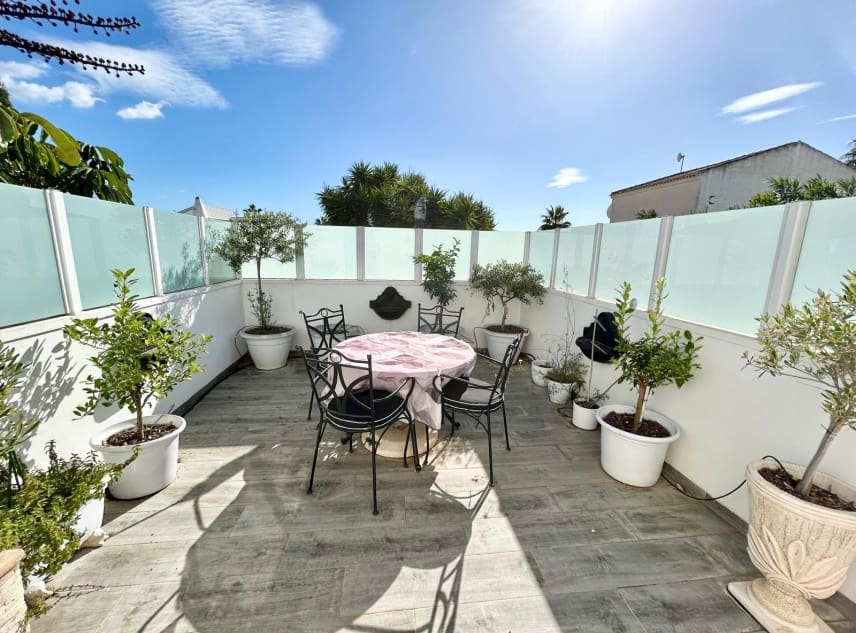 2 sypialnia Willa na sprzedaż w San Luis z basenem garażem - 359 950 € (Ref: 9386680)