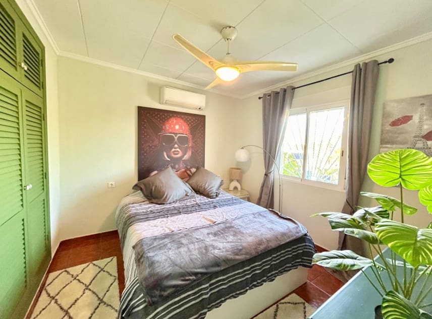 2 sypialnia Willa na sprzedaż w San Luis z basenem garażem - 359 950 € (Ref: 9386680)