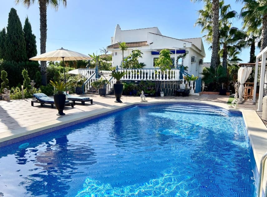 2 sypialnia Willa na sprzedaż w San Luis z basenem garażem - 359 950 € (Ref: 9386680)