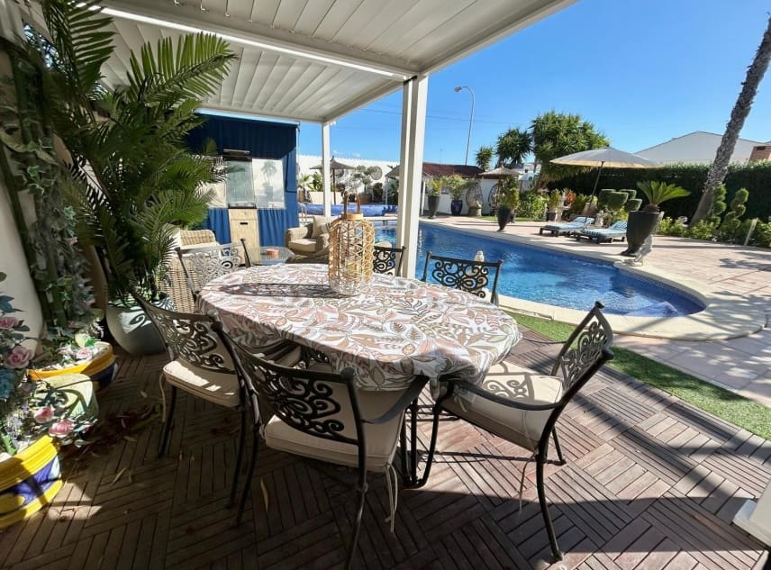 2 sypialnia Willa na sprzedaż w San Luis z basenem garażem - 359 950 € (Ref: 9386680)