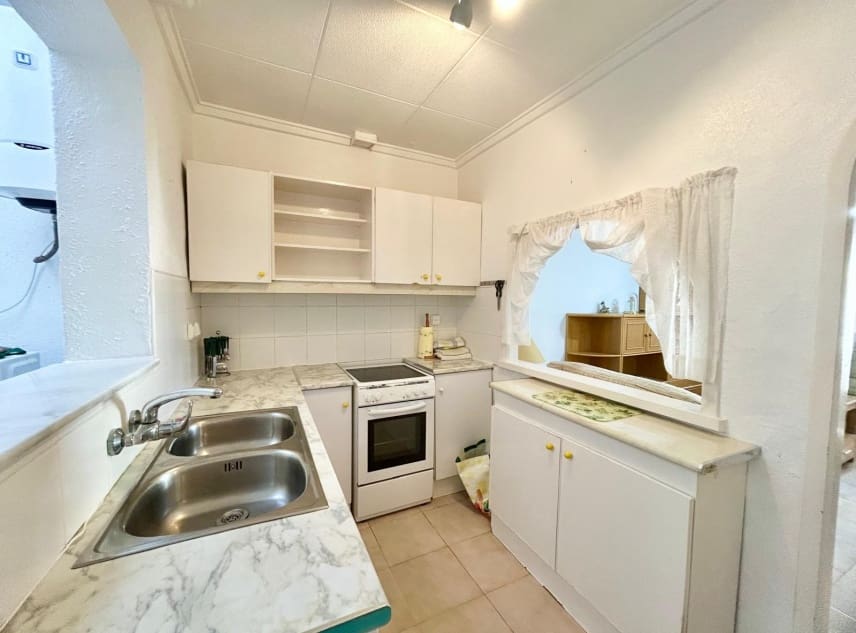 2 quarto Bungalow para venda em La Siesta com garagem - 116 000 € (Ref: 9419489)