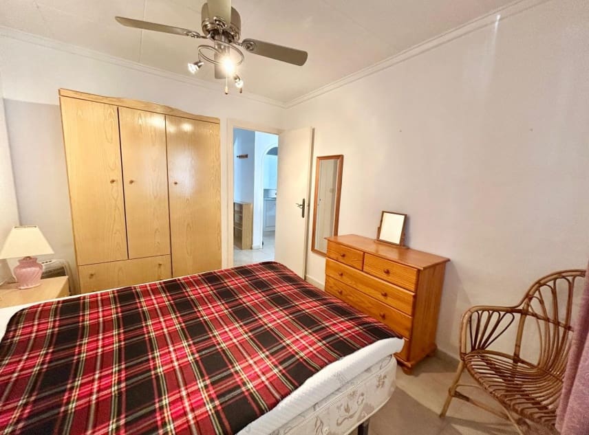 2 quarto Bungalow para venda em La Siesta com garagem - 116 000 € (Ref: 9419489)