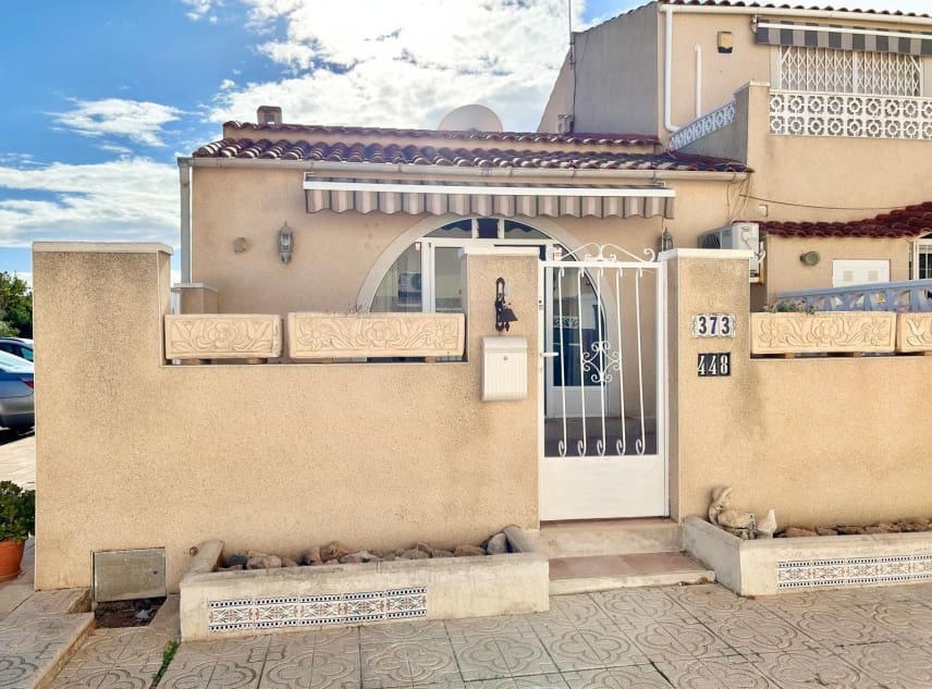 2 quarto Bungalow para venda em La Siesta com garagem - 116 000 € (Ref: 9419489)