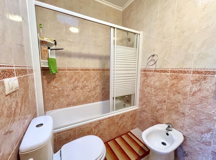 3 chambre Villa/Maison à vendre à El Chaparral avec piscine garage - 315 000 € (Ref: 9432414)