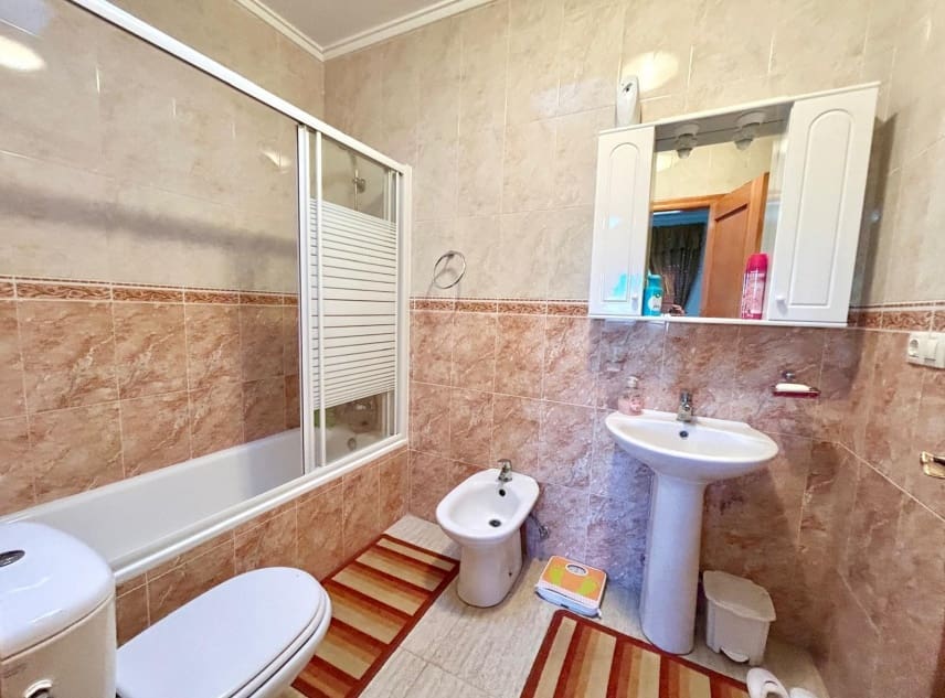 3 chambre Villa/Maison à vendre à El Chaparral avec piscine garage - 315 000 € (Ref: 9432414)