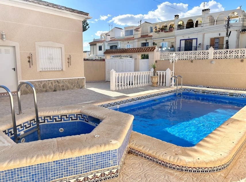3 chambre Villa/Maison à vendre à El Chaparral avec piscine garage - 315 000 € (Ref: 9432414)