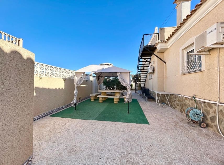 3 chambre Villa/Maison à vendre à El Chaparral avec piscine garage - 315 000 € (Ref: 9432414)