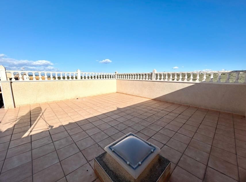 3 chambre Villa/Maison à vendre à El Chaparral avec piscine garage - 315 000 € (Ref: 9432414)