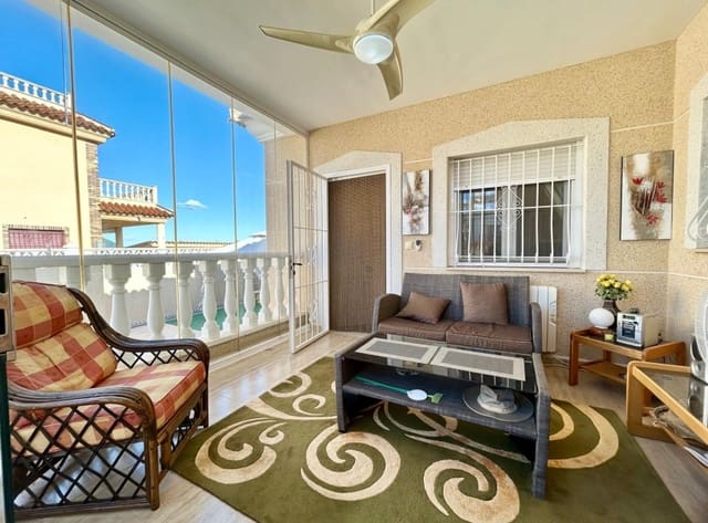 3 chambre Villa/Maison à vendre à El Chaparral, Torrevieja avec piscine garage - 315 000 € (Ref: 9432414)