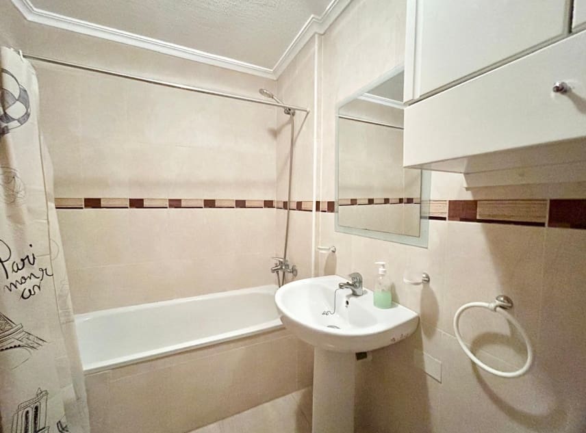 2 bedroom Bungalow for sale in Dream Hills with pool - € 135,000 (Ref: 9438793)