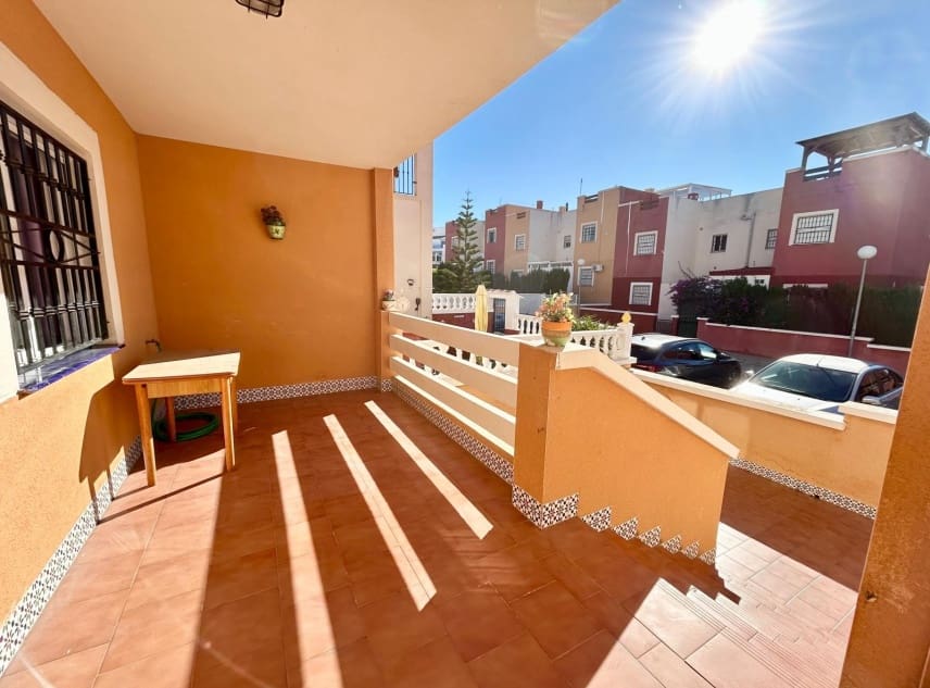 2 bedroom Bungalow for sale in Dream Hills with pool - € 135,000 (Ref: 9438793)