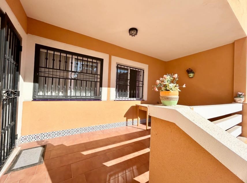 2 bedroom Bungalow for sale in Dream Hills with pool - € 135,000 (Ref: 9438793)