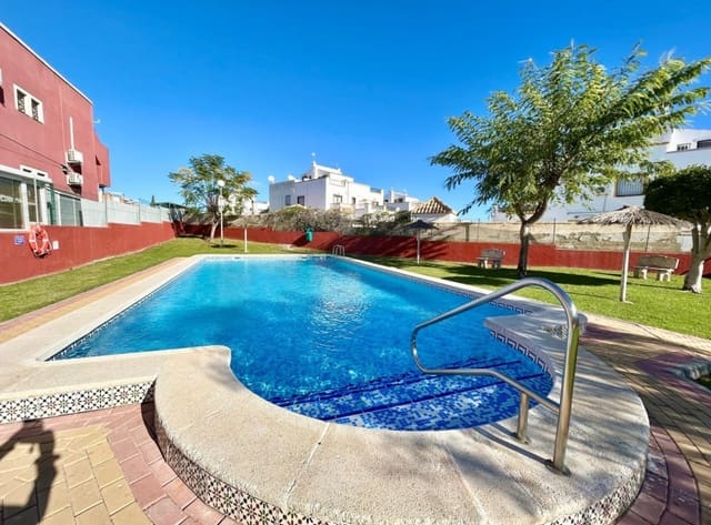 2 soveværelse Bungalow til salg i Dream Hills, Orihuela med swimmingpool - € 135.000 (Ref: 9438793)
