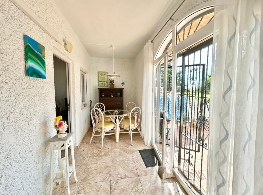 2 soverom Bungalow til salgs i La Siesta - € 110 000 (Ref: 9438794)