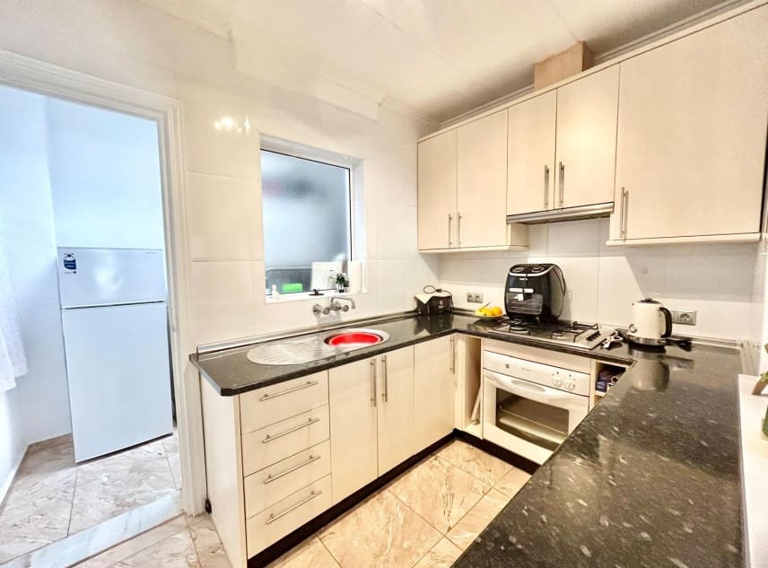 2 soverom Bungalow til salgs i La Siesta - € 110 000 (Ref: 9438794)