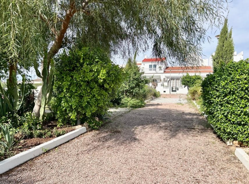 2 soverom Bungalow til salgs i La Siesta - € 110 000 (Ref: 9438794)