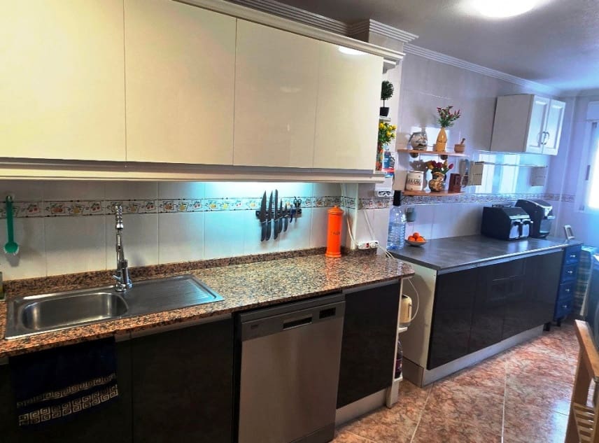 2 soveværelse Lejlighed til salg i Almoradi - € 99.950 (Ref: 9444952)