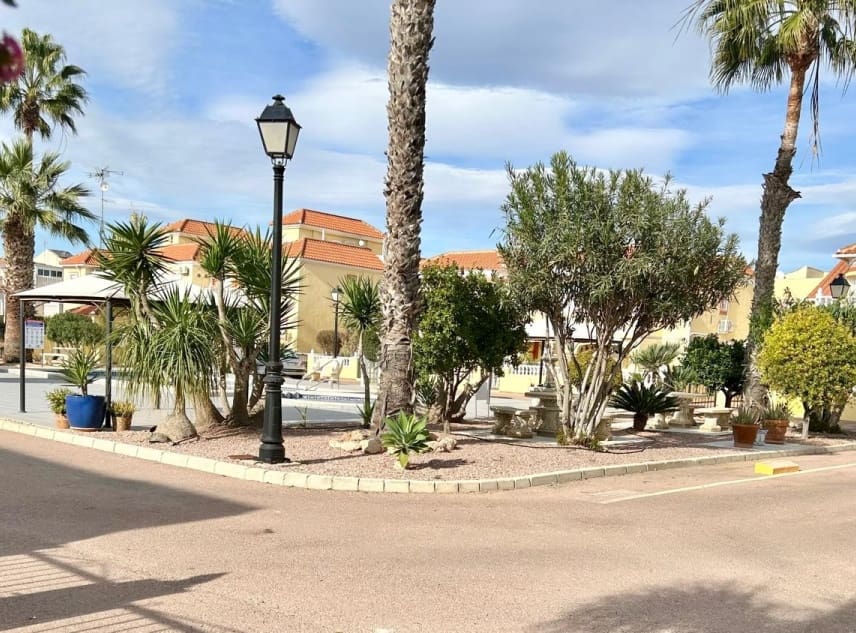 3 chambre Villa/Maison à vendre à La Torreta avec piscine garage - 350 000 € (Ref: 9447371)