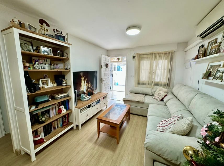 2 soveværelse Bungalow til salg i La Siesta - € 133.000 (Ref: 9451484)