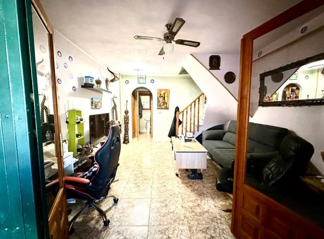 2 sypialnia Dom na sprzedaż w El Chaparral, Torrevieja z basenem - 139 000 € (Ref: 9487925)