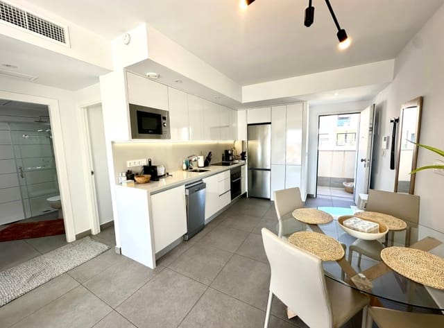 2 soverom Penthouse til salgs i Villamartin, Orihuela med svømmebasseng garasje - € 298 000 (Ref: 9511343)