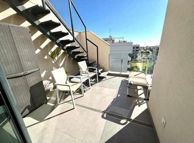 2 soverom Penthouse til salgs i Villamartin, Orihuela med svømmebasseng garasje - € 298 000 (Ref: 9511343)