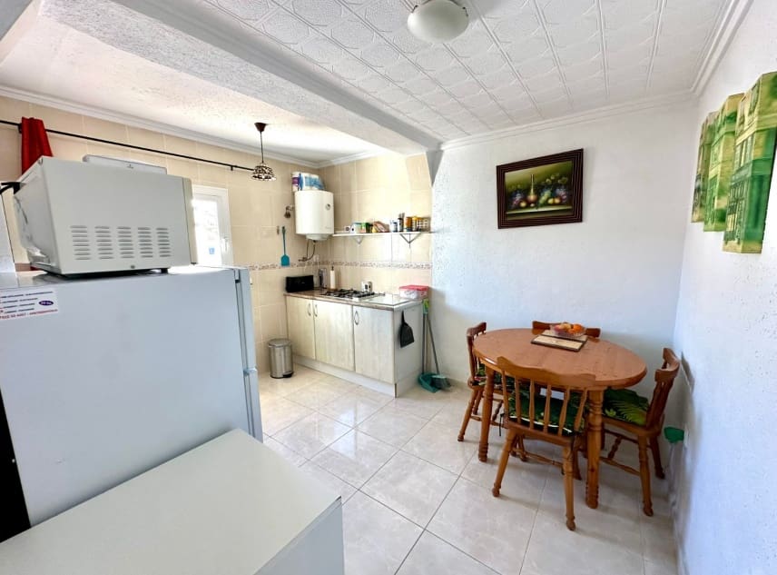 2 sypialnia Bungalow na sprzedaż w La Torreta z garażem - 130 000 € (Ref: 9570032)