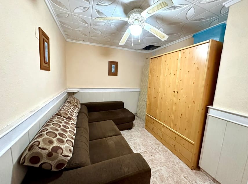 2 sypialnia Dom na sprzedaż w La Siesta - 136 000 € (Ref: 9584555)