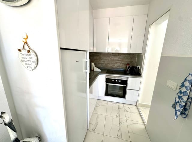 2 sovrum Hus till salu i El Chaparral - La Siesta - La Torreta, Torrevieja med pool garage - 165 000 € (Ref: 9606785)