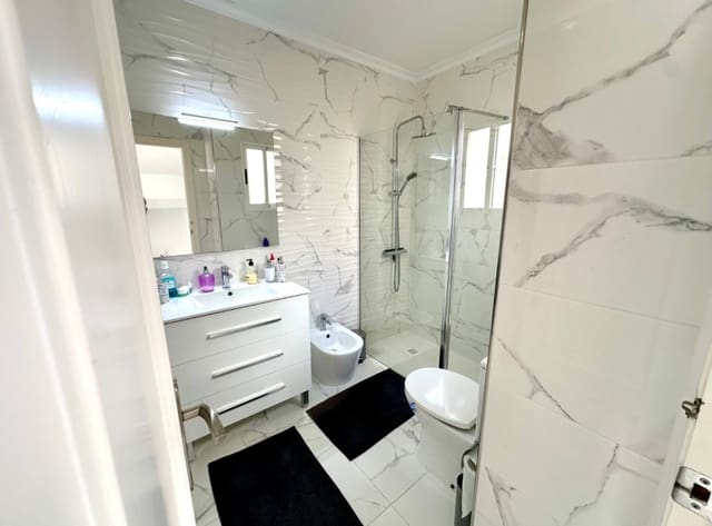 2 sovrum Hus till salu i El Chaparral - La Siesta - La Torreta, Torrevieja med pool garage - 165 000 € (Ref: 9606785)