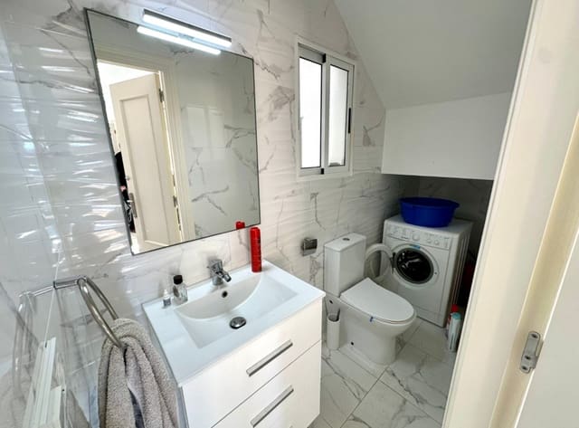 2 sovrum Hus till salu i El Chaparral - La Siesta - La Torreta, Torrevieja med pool garage - 165 000 € (Ref: 9606785)