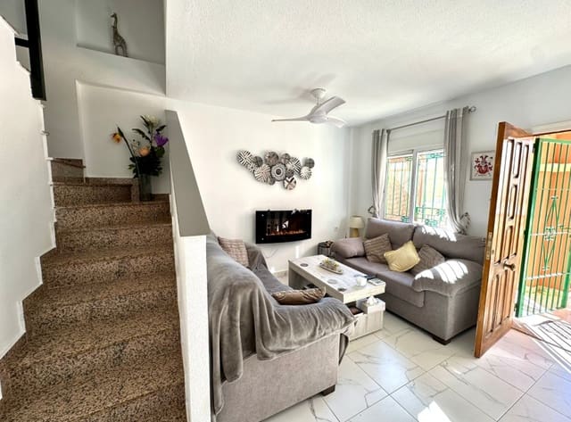 2 sovrum Hus till salu i El Chaparral - La Siesta - La Torreta, Torrevieja med pool garage - 165 000 € (Ref: 9606785)