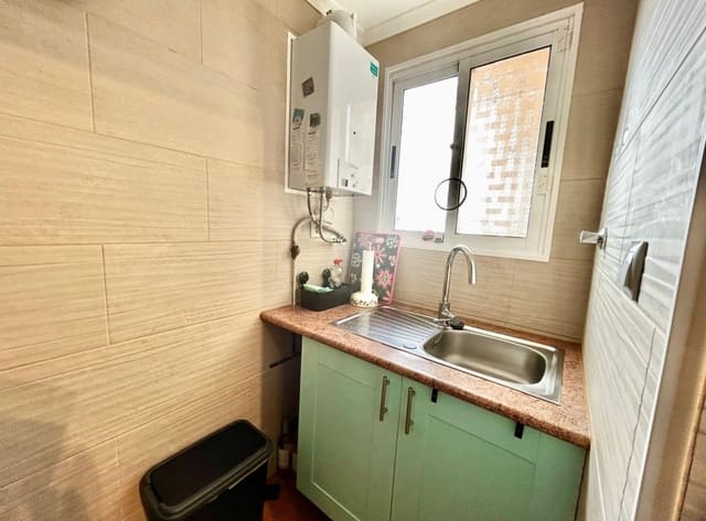 2 soveværelse Villa til salg i La Siesta, Torrevieja med garage - € 215.000 (Ref: 9618200)