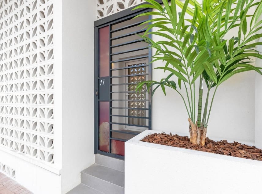 Apartamento de 1 habitación en Torrevieja en venta - 168.000 € (Ref: 9618543)