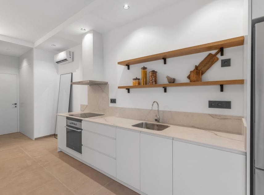 1 bedroom Apartment for sale in Torrevieja - € 168,000 (Ref: 9618543)