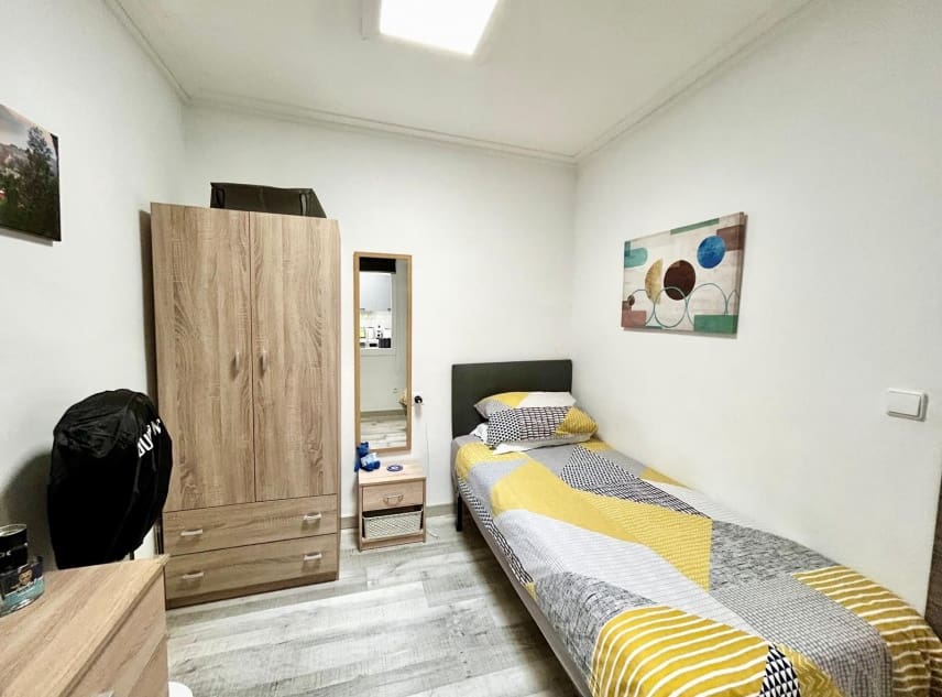 Casa de 3 habitaciones en La Siesta en venta - 155.000 € (Ref: 9672411)