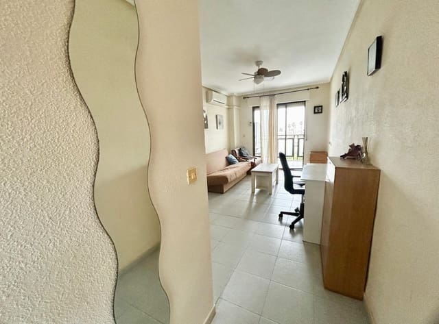 Apartment for sale in San Luis, Torrevieja - € 47,000 (Ref: 9676023)