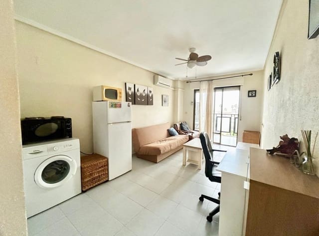 Apartment for sale in San Luis, Torrevieja - € 47,000 (Ref: 9676023)