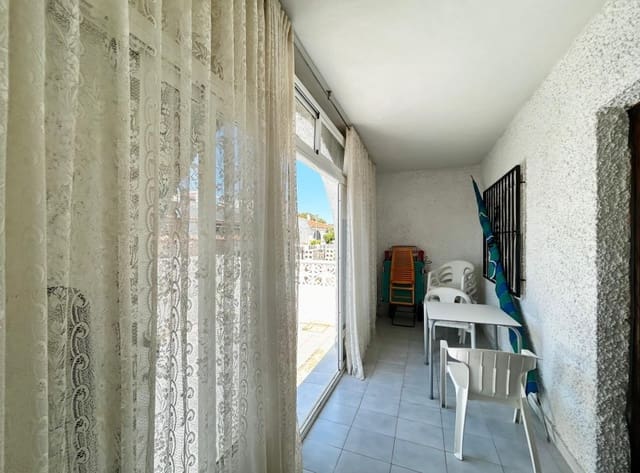 3 bedroom Bungalow for sale in La Siesta, Torrevieja - € 112,000 (Ref: 9716575)