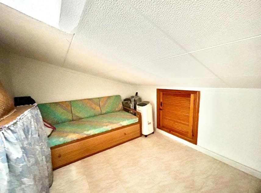 3 bedroom Bungalow for sale in La Siesta - € 112,000 (Ref: 9716575)