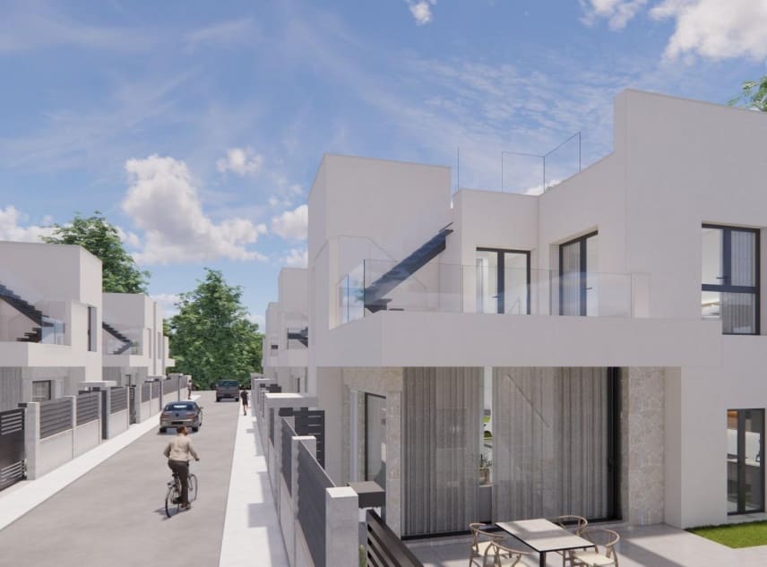 Chalet de 4 habitaciones en Los Montesinos en venta con piscina garaje - 460.000 € (Ref: 9720651)