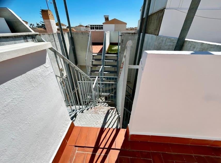 2 camera da letto Bungalow in vendita in Torrevieja con piscina - 119.950 € (Rif: 9720652)