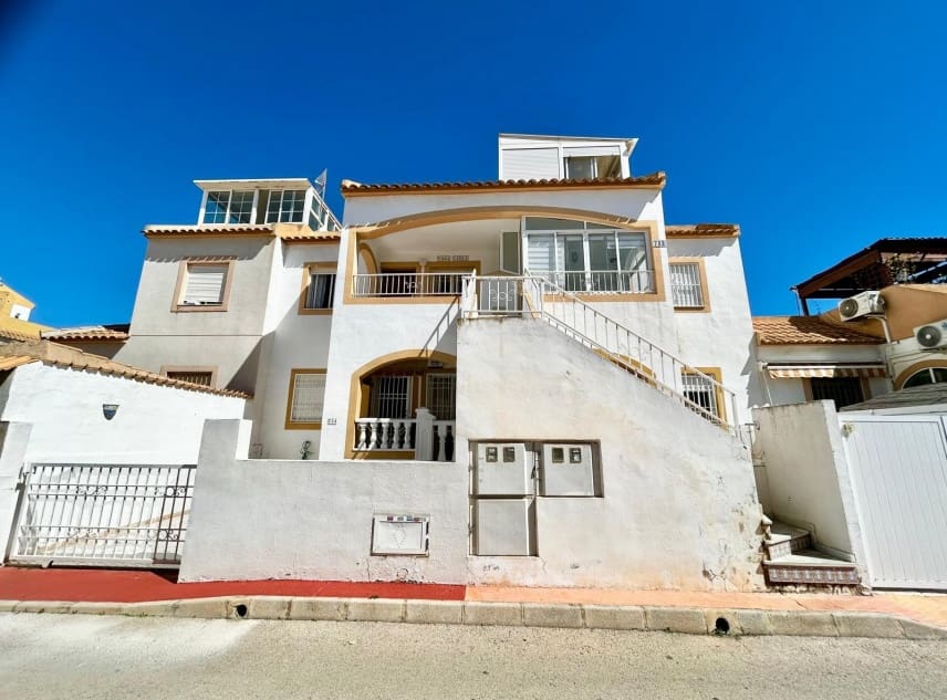 2 camera da letto Bungalow in vendita in Torrevieja con piscina - 119.950 € (Rif: 9720652)